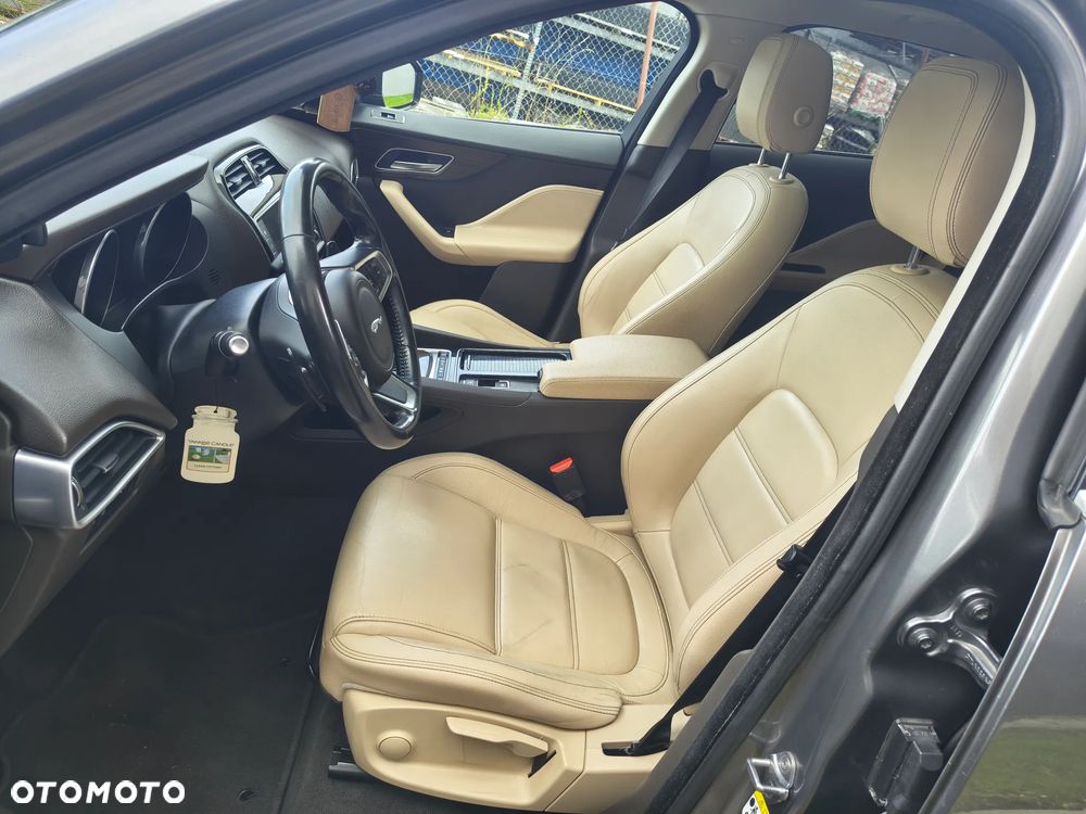 Jaguar F-Pace 2.0 i4D AWD Prestige - 14
