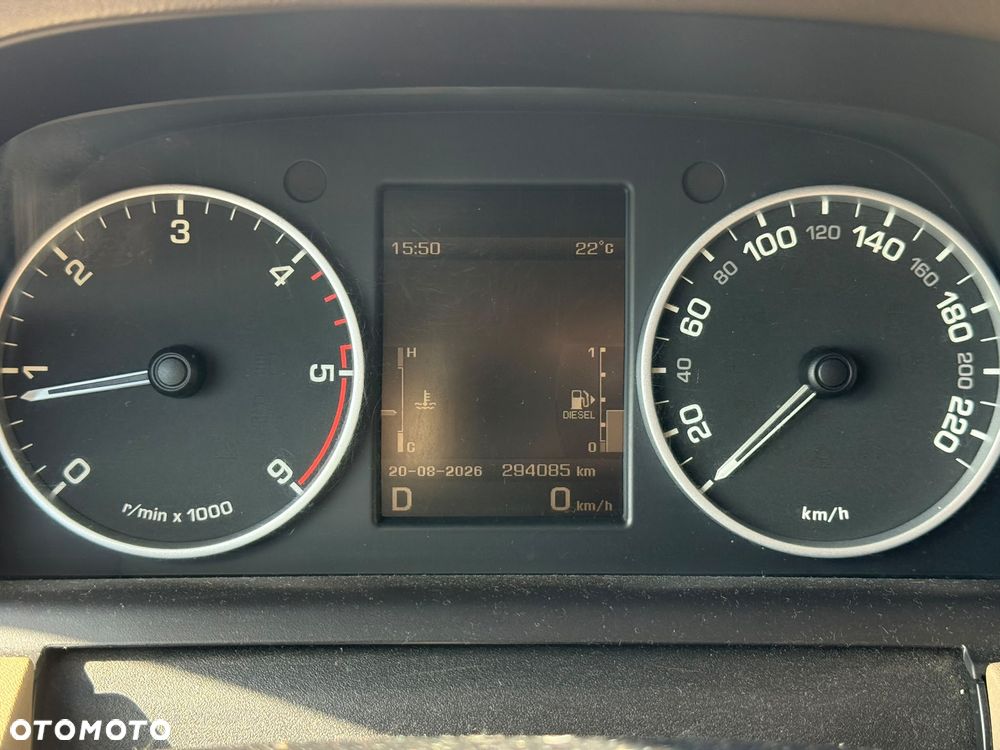 Land Rover Discovery 2.7D V6 HSE - 14