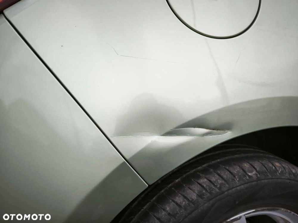 Opel Astra 1.6 Cosmo - 17