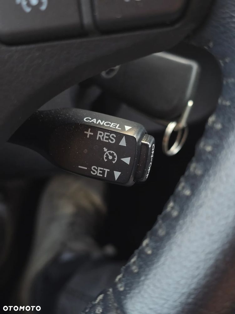 Toyota Corolla 1.6 Premium - 32