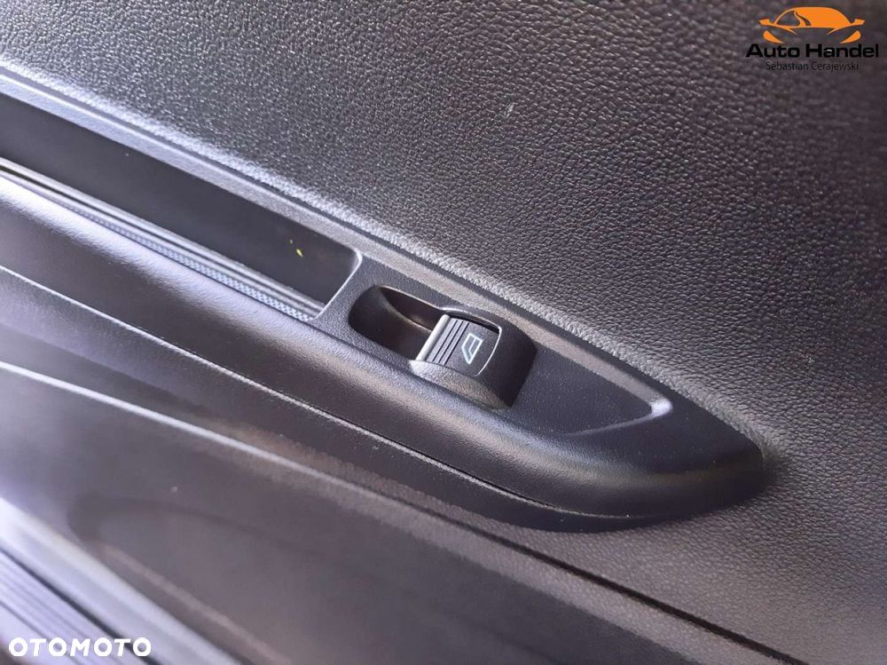 Ford B-MAX - 38