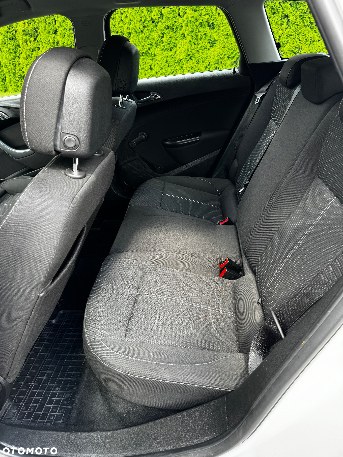 Opel Astra 1.6 Active - 11