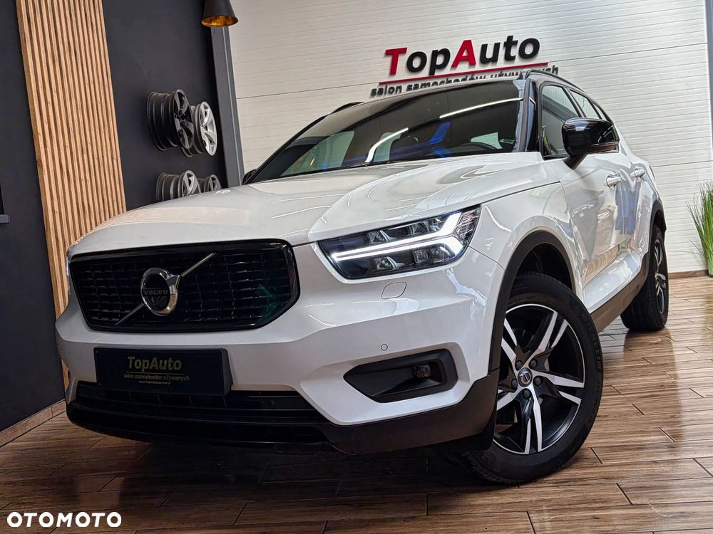 Volvo XC 40 D4 SCR AWD R-Design - 2