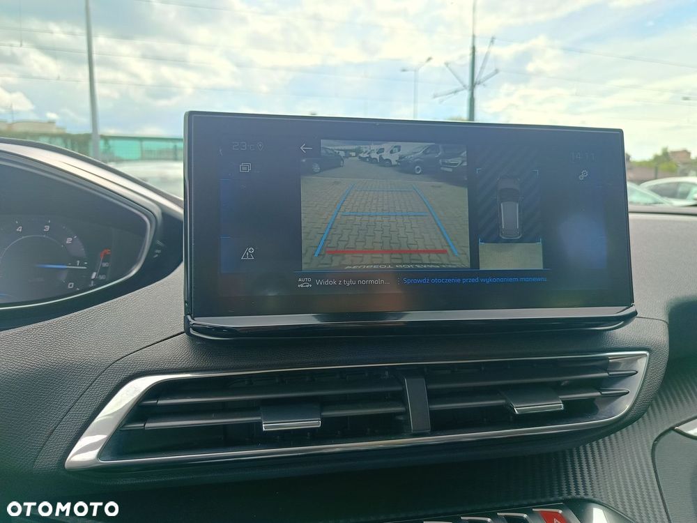 Peugeot 3008 1.5 BlueHDi Active Pack S&S EAT8 - 17