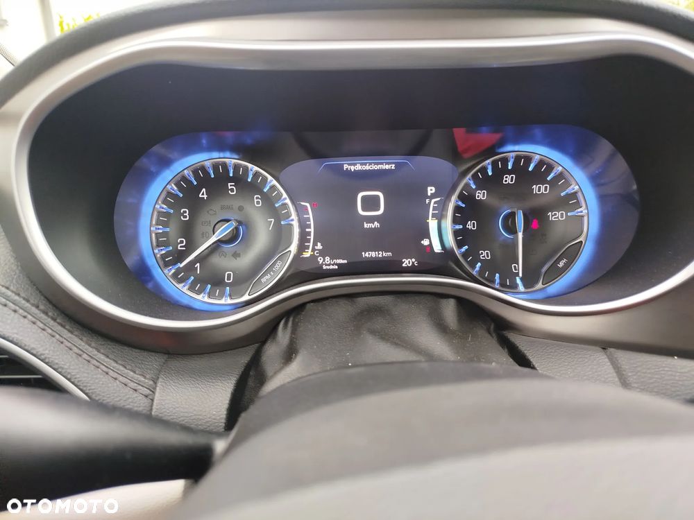 Chrysler Pacifica - 3
