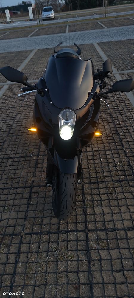 Hyosung GT Comet - 3