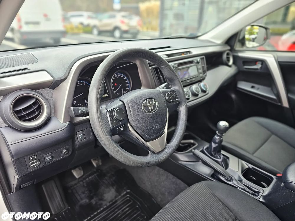 Toyota RAV4 2.0 Silver 4x4 - 19
