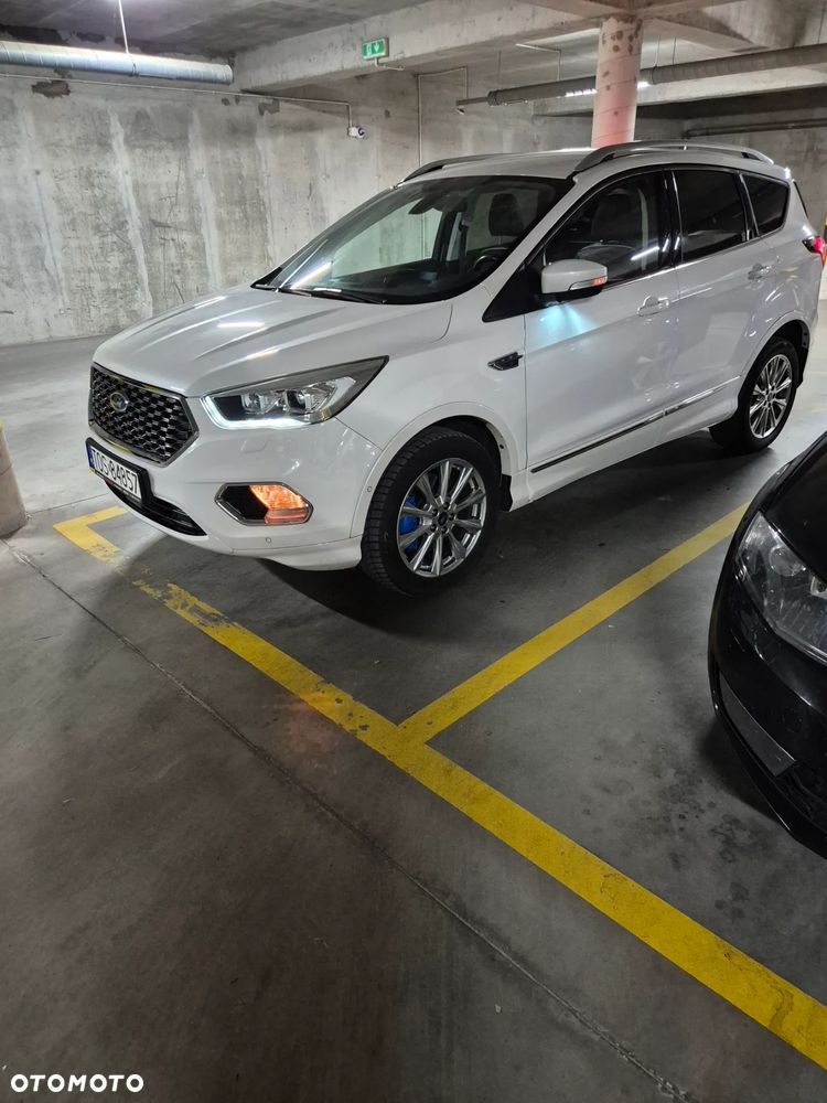 Ford Kuga Vignale 2.0 TDCi FWD - 36