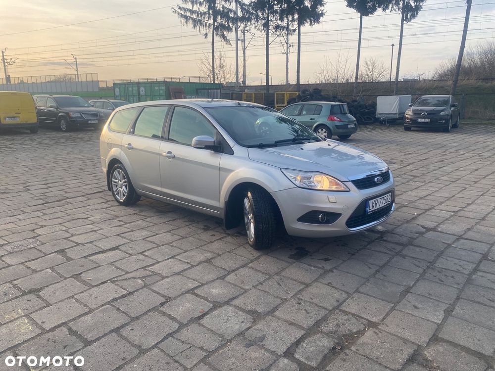 Ford Focus 1.6 Ghia - 7