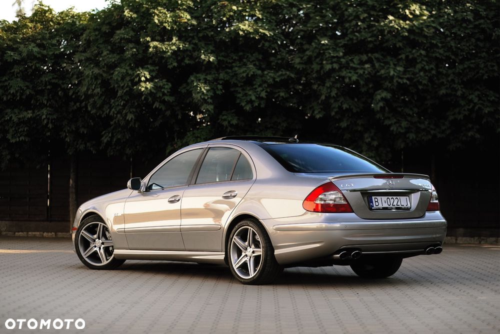Mercedes-Benz Klasa E 63 AMG - 11