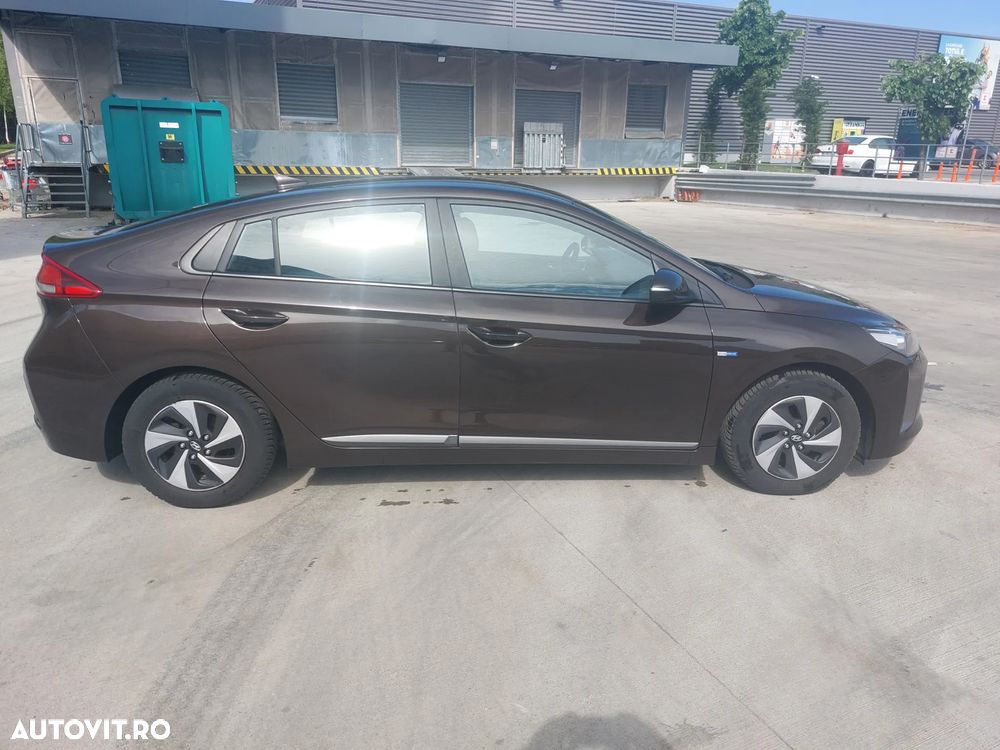Hyundai IONIQ 1.6 GDI Style - 19