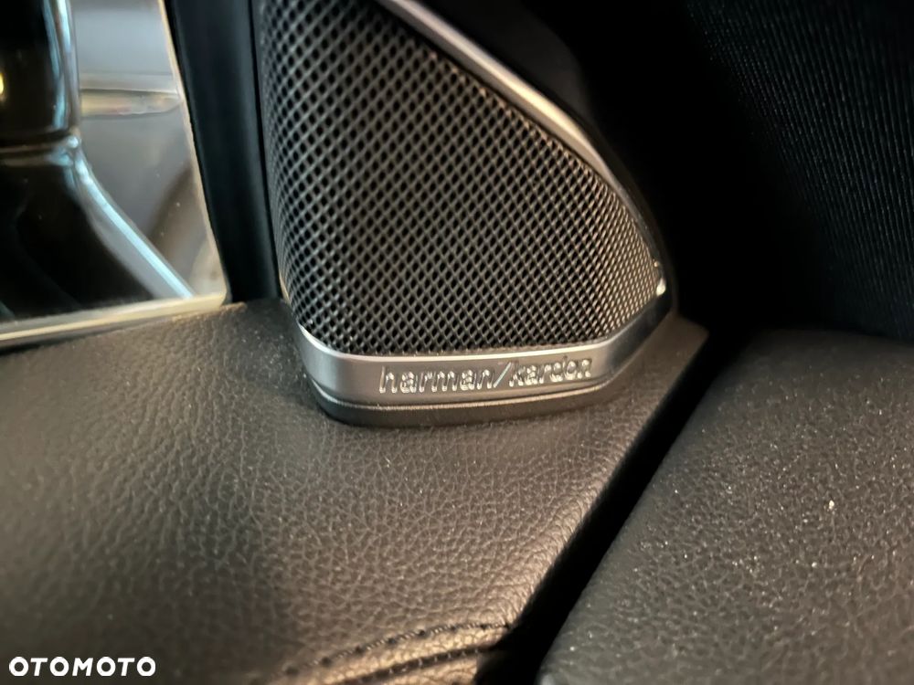 Mercedes-Benz CLS - 26