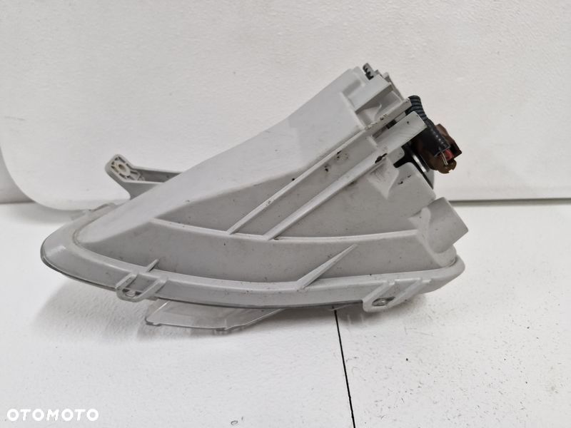 LEXUS LS IV 4 LS460 LS600 HALOGEN LAMPA PRZECIWMGIELNA PRAWY PRZÓD - 7