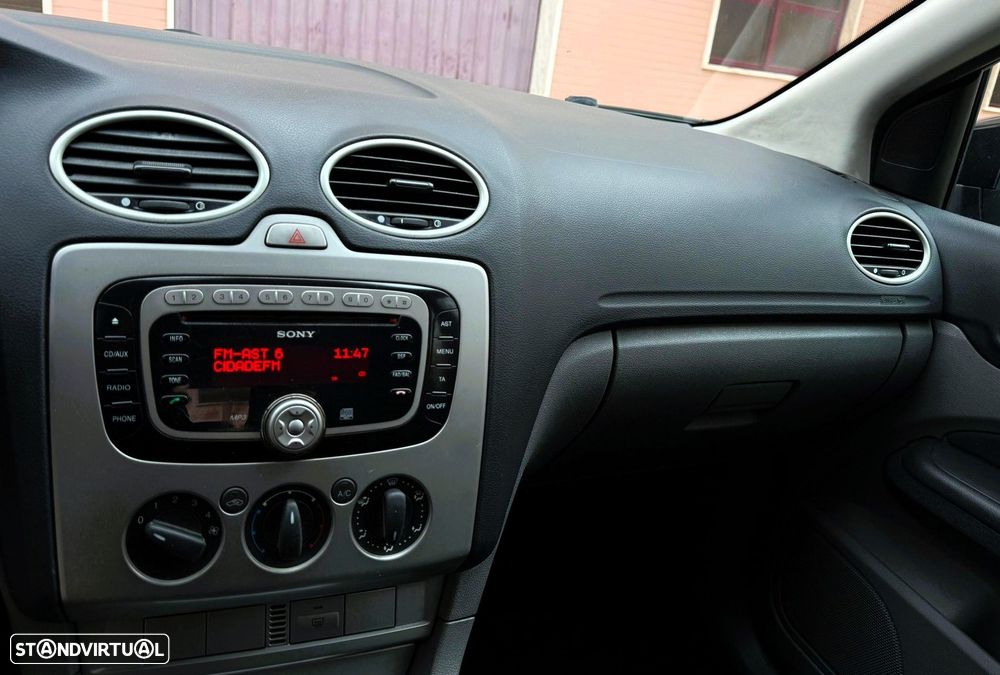 Ford Focus 1.6 TDCi ECOnetic - 14