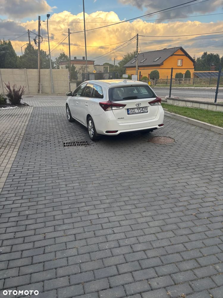 Toyota Auris - 6