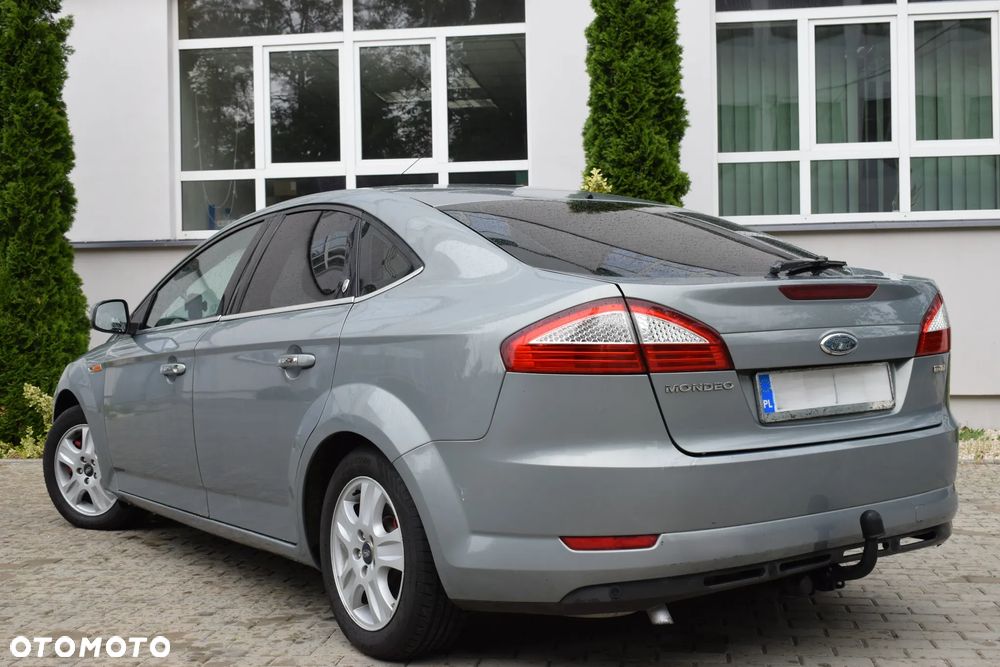 Ford Mondeo 1.8 TDCi Ghia - 3