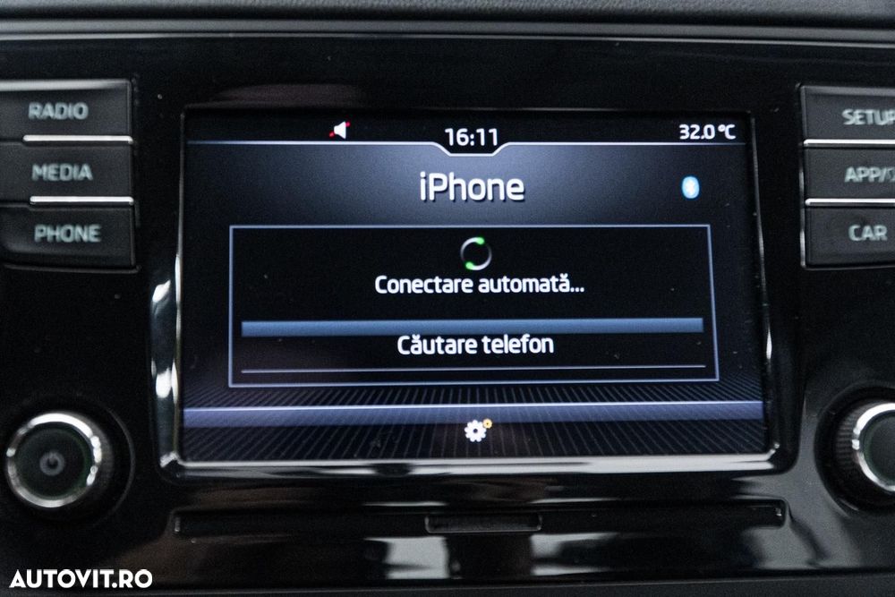 Skoda RAPID 1.0 TSI Style - 36