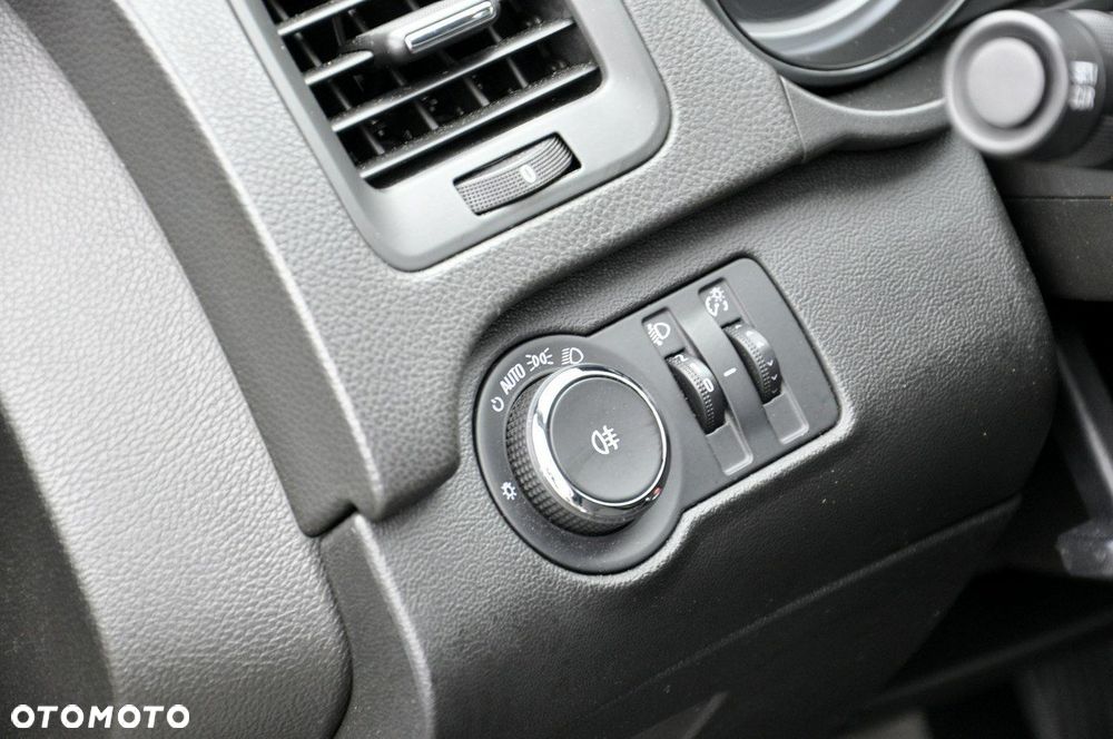 Opel Insignia 1.4 T Cosmo S&S - 20