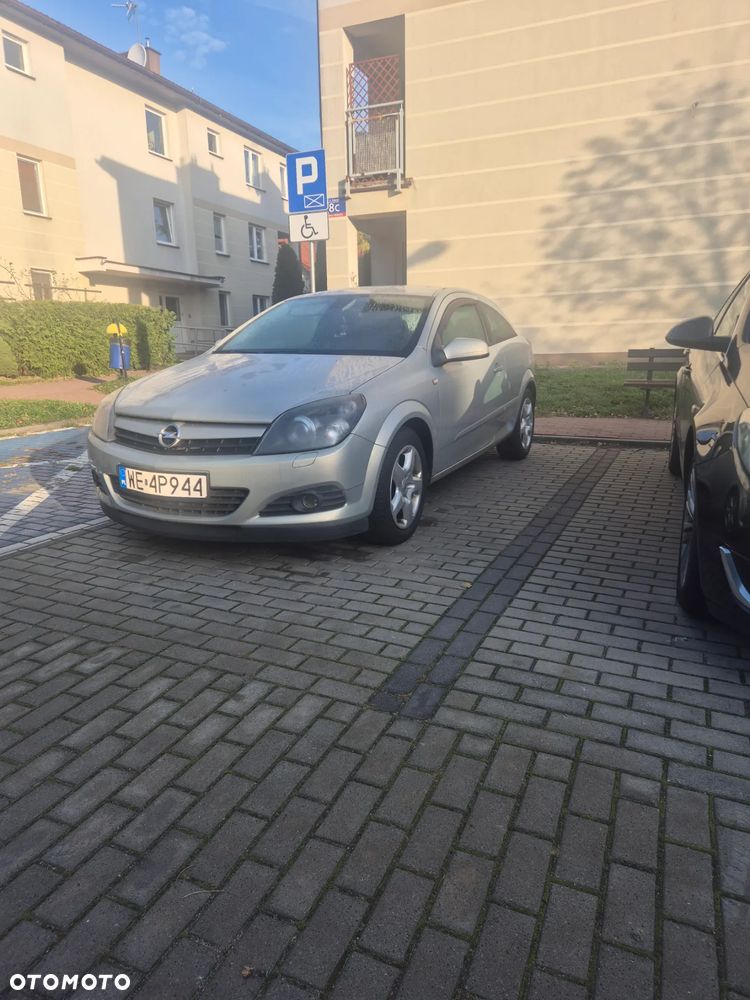 Opel Astra 1.8 Sport - 18