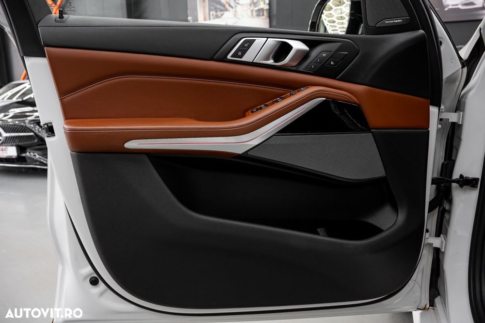 BMW X5 xDrive40i - 38