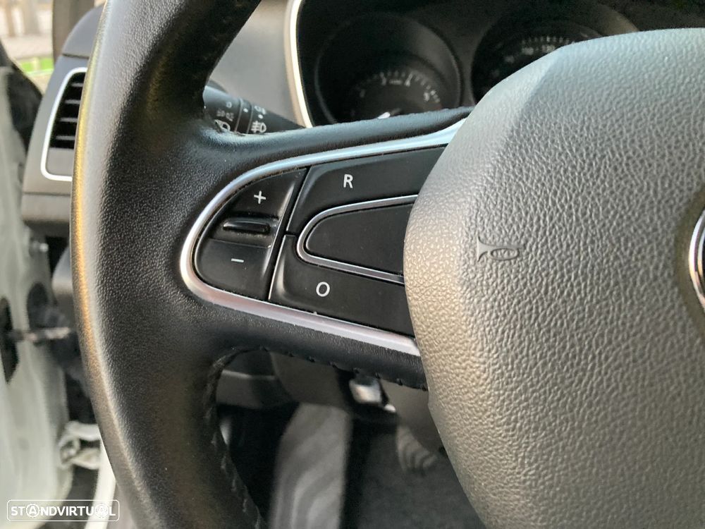 Renault Mégane Sport Tourer 1.3 TCe Limited - 15