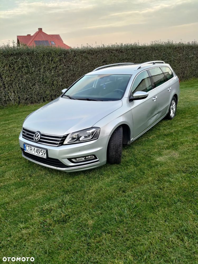 Volkswagen Passat 2.0 TDI Highline R-Style DSG - 14