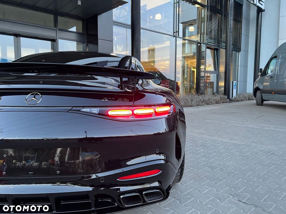Mercedes-Benz AMG GT 63 4MATIC+ - 21