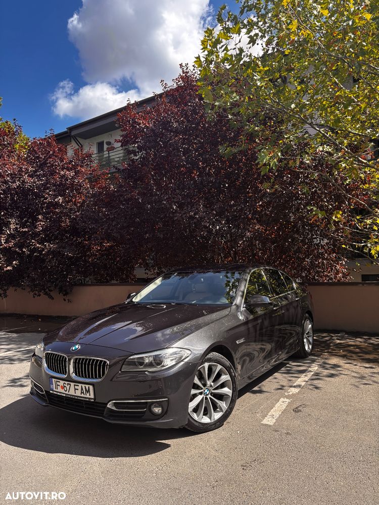BMW Seria 5 520d xDrive AT - 2