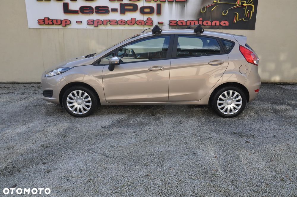 Ford Fiesta - 8