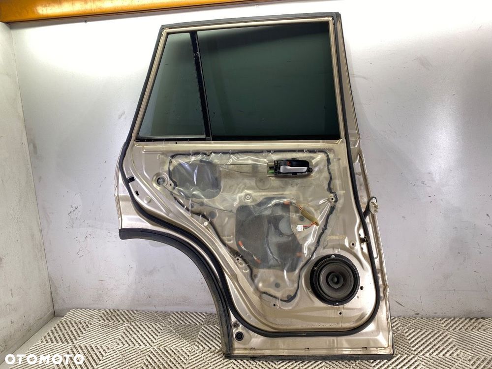 DRZWI LEWY TYŁ - 258.00 PLN - SUZUKI GRAND VITARA II (JT, TE, TD) 2005 - 2022 2.0 Napęd na - 9