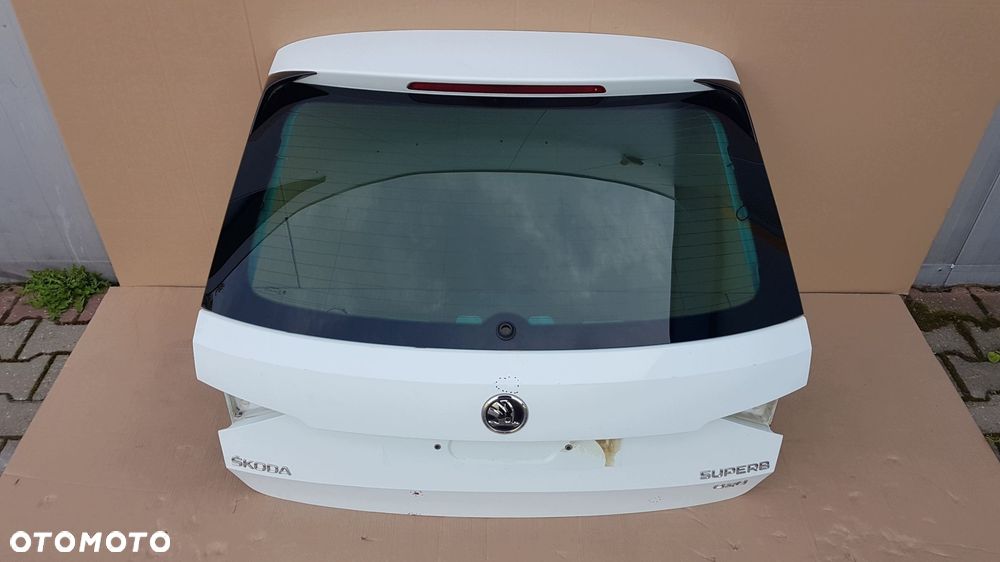 klapa bagażnika skoda superb iii kombi oryginał - 5