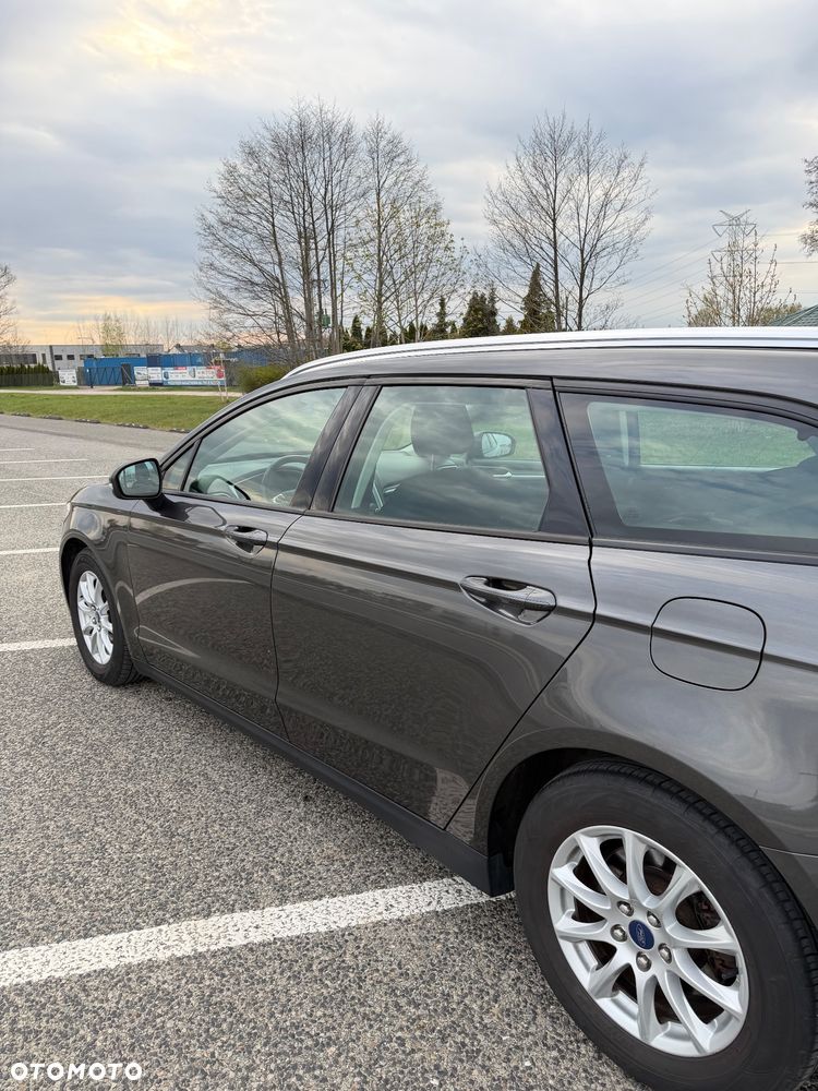 Ford Mondeo - 9