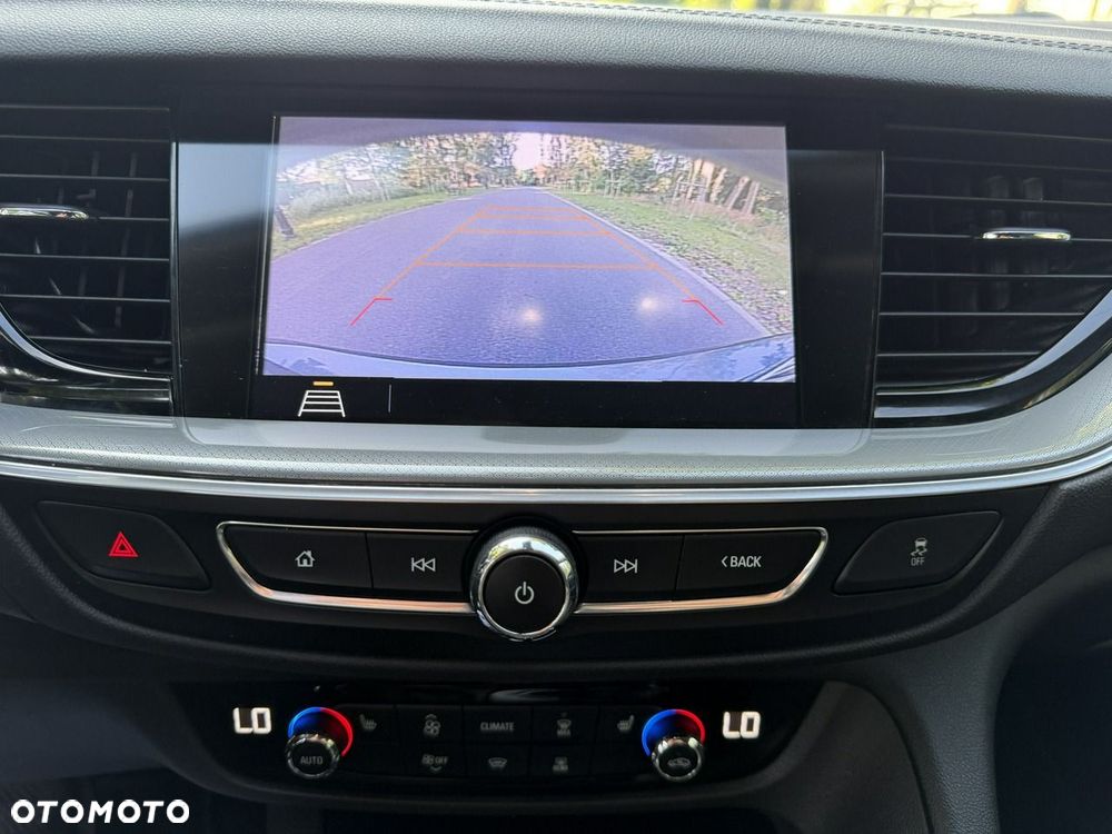 Opel Insignia - 36