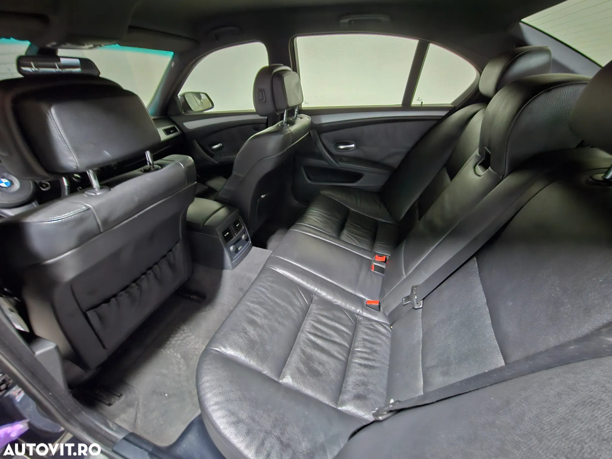 BMW Seria 5 520d - 5