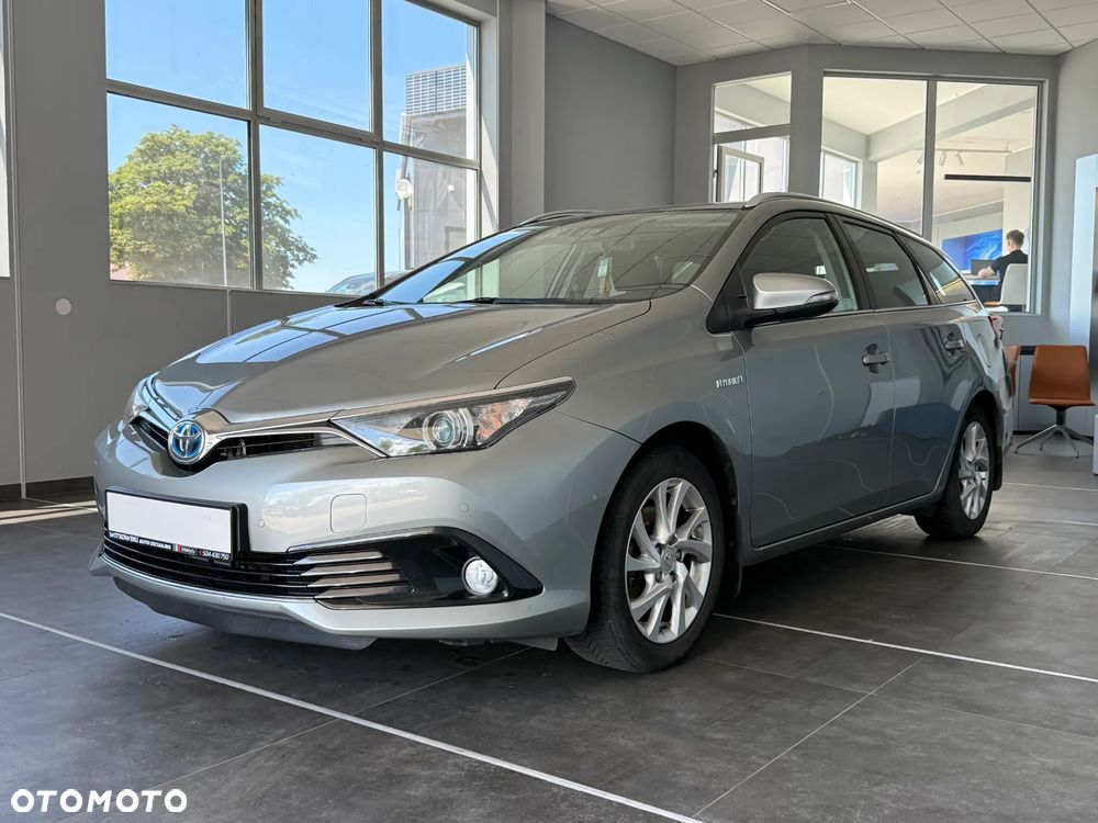 Toyota Auris Hybrid 135 Premium - 3