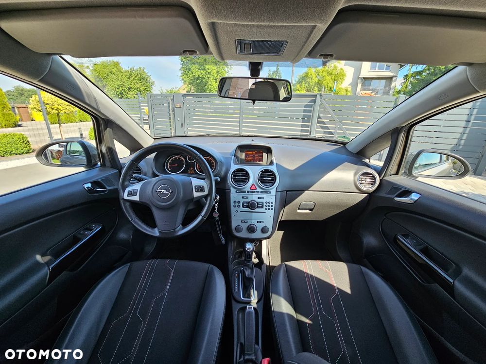 Opel Corsa 1.4 16V Automatik 150 Jahre - 25
