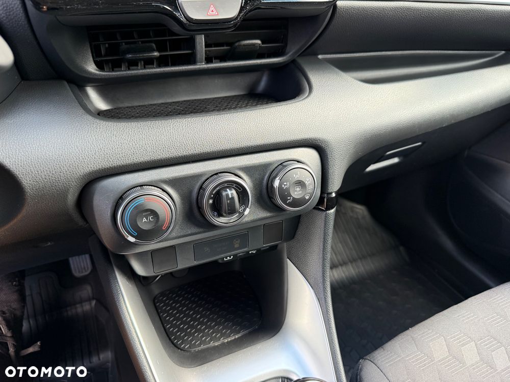 Toyota Yaris 1.5 Comfort - 39