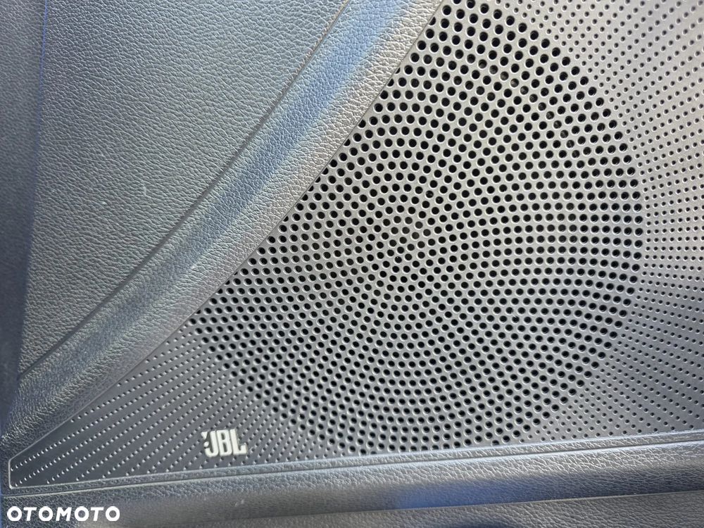 Kia XCeed 1.5 T-GDI L Business Line DCT - 6