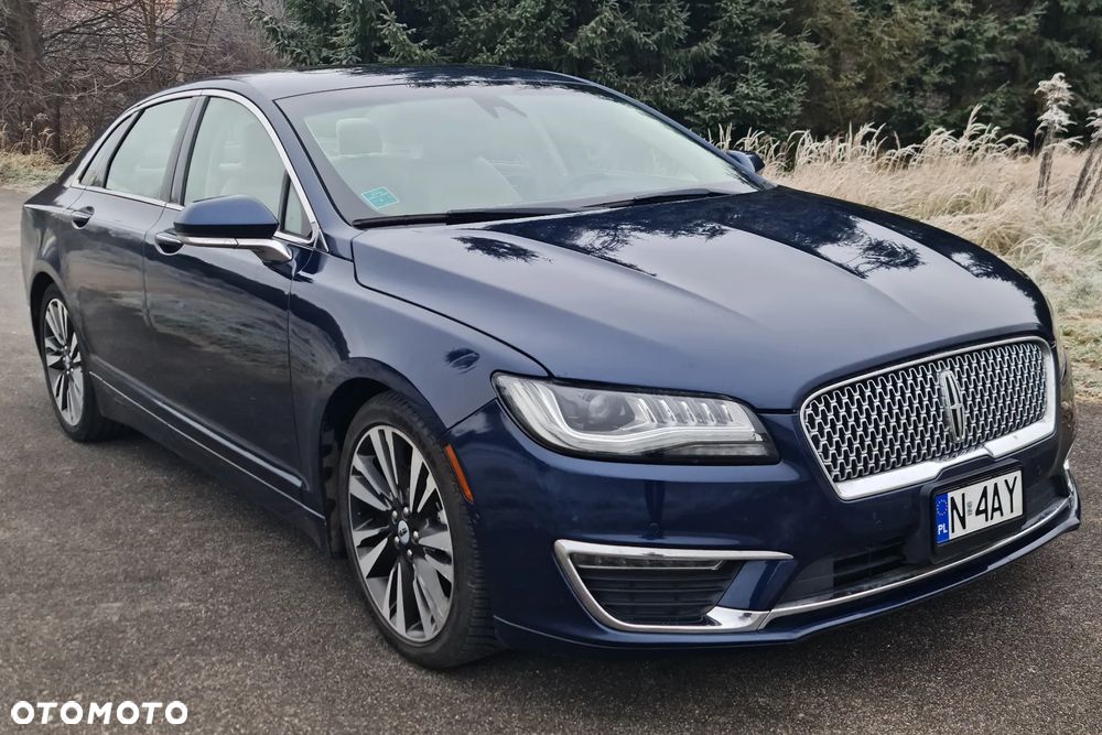 Lincoln MKZ - 2