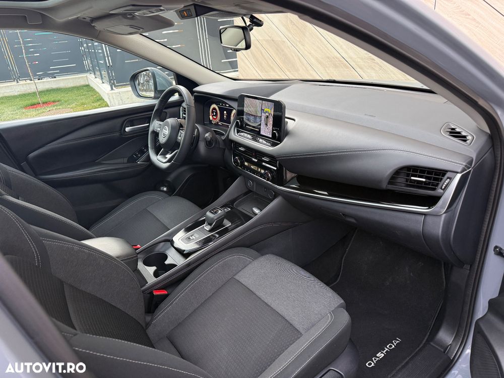 Nissan Qashqai 1.3 DIG-T MHEV Xtronic Tekna - 32