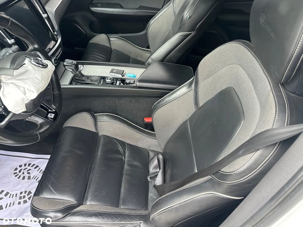 Volvo V60 - 30
