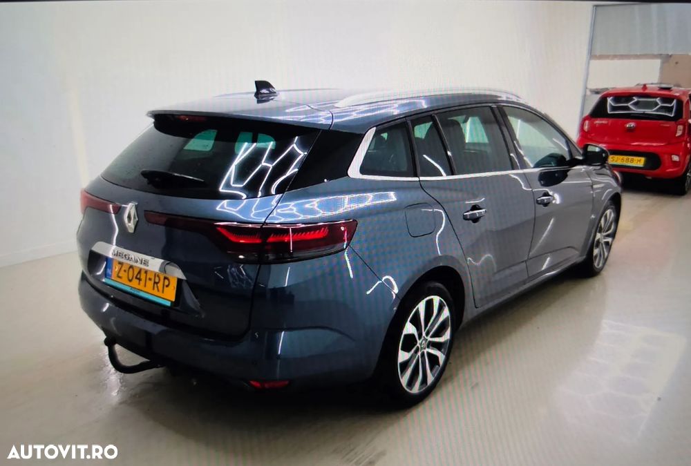 Renault Megane TCe 140 GPF EDC INTENS - 5