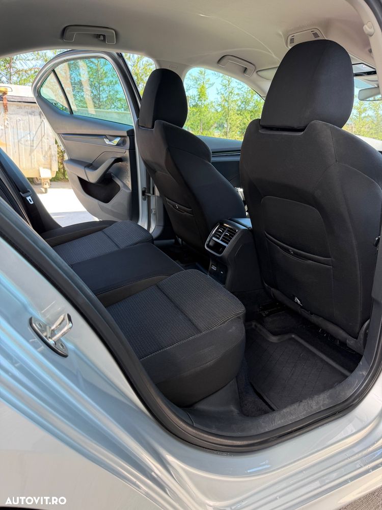 Skoda Octavia - 11