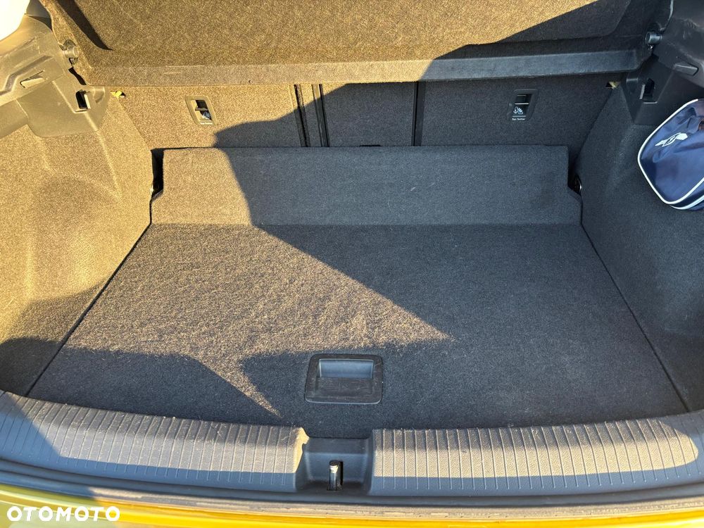 Volkswagen T-Roc 1.5 TSI GPF ACT Advance - 8