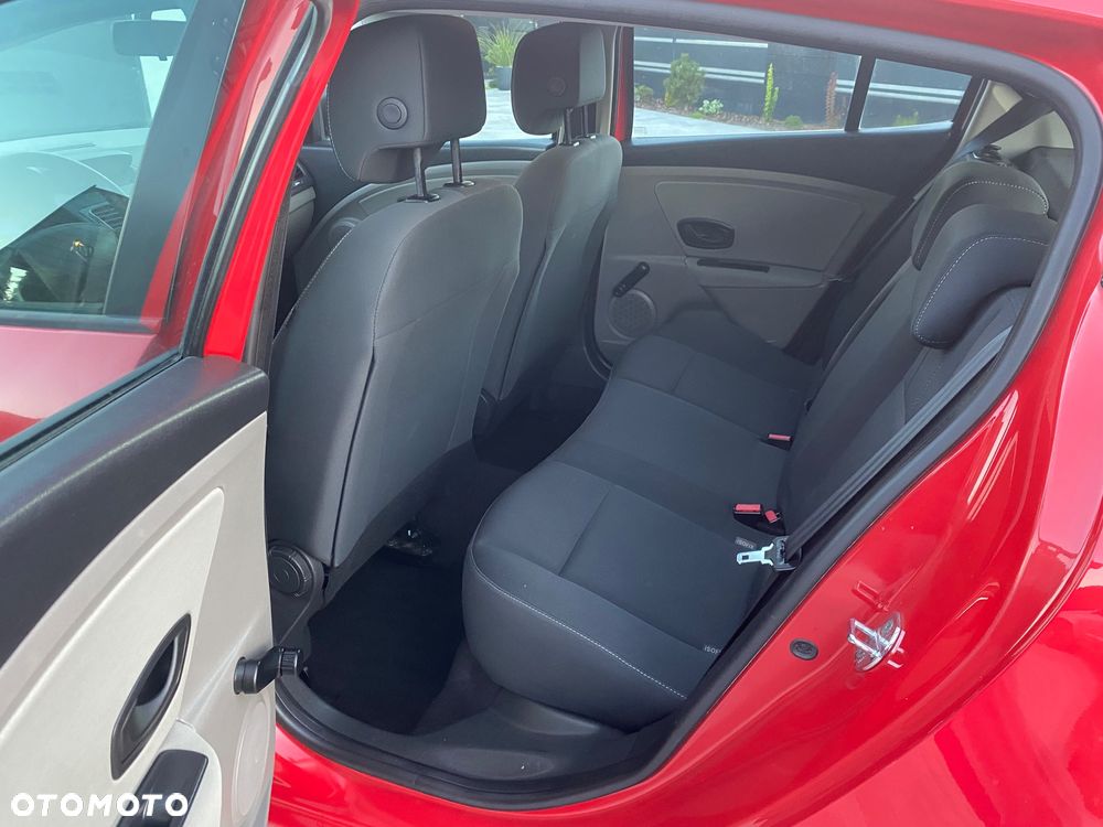 Renault Megane 1.6 16V Authentique - 8