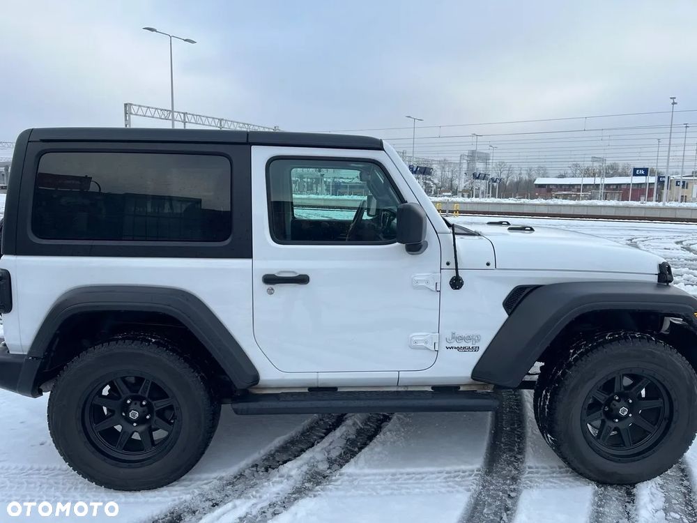 Jeep Wrangler 3.6 X - 6