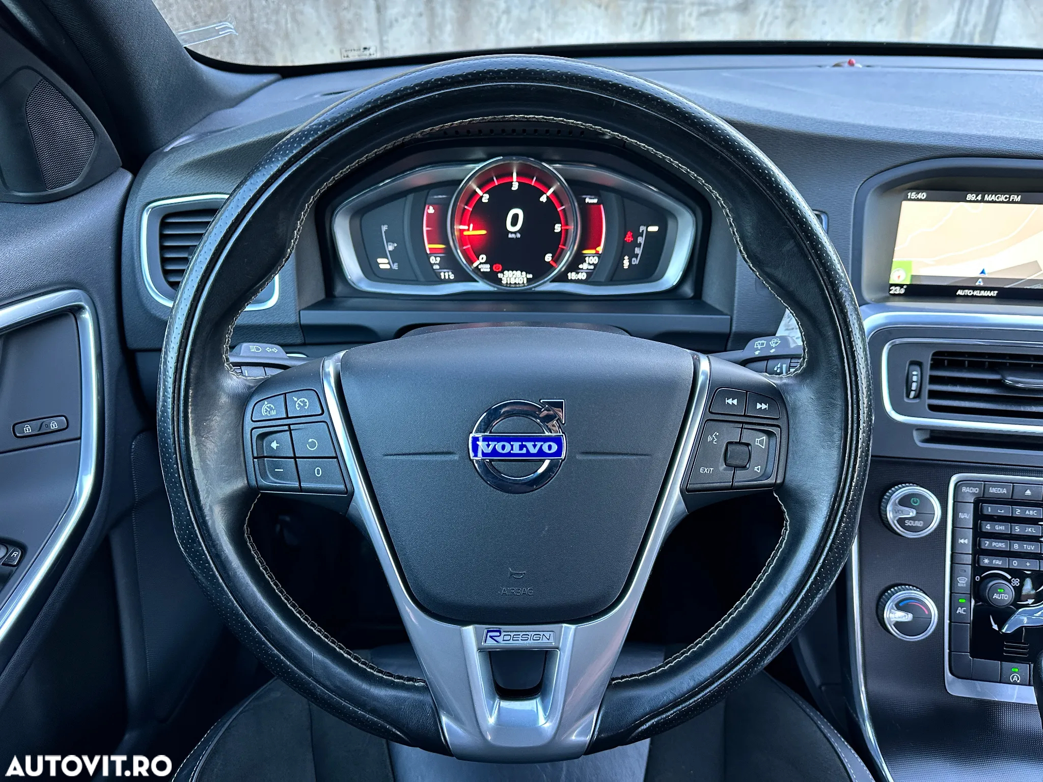 Volvo V60 D2 Geartronic Powershift RDesign - 11