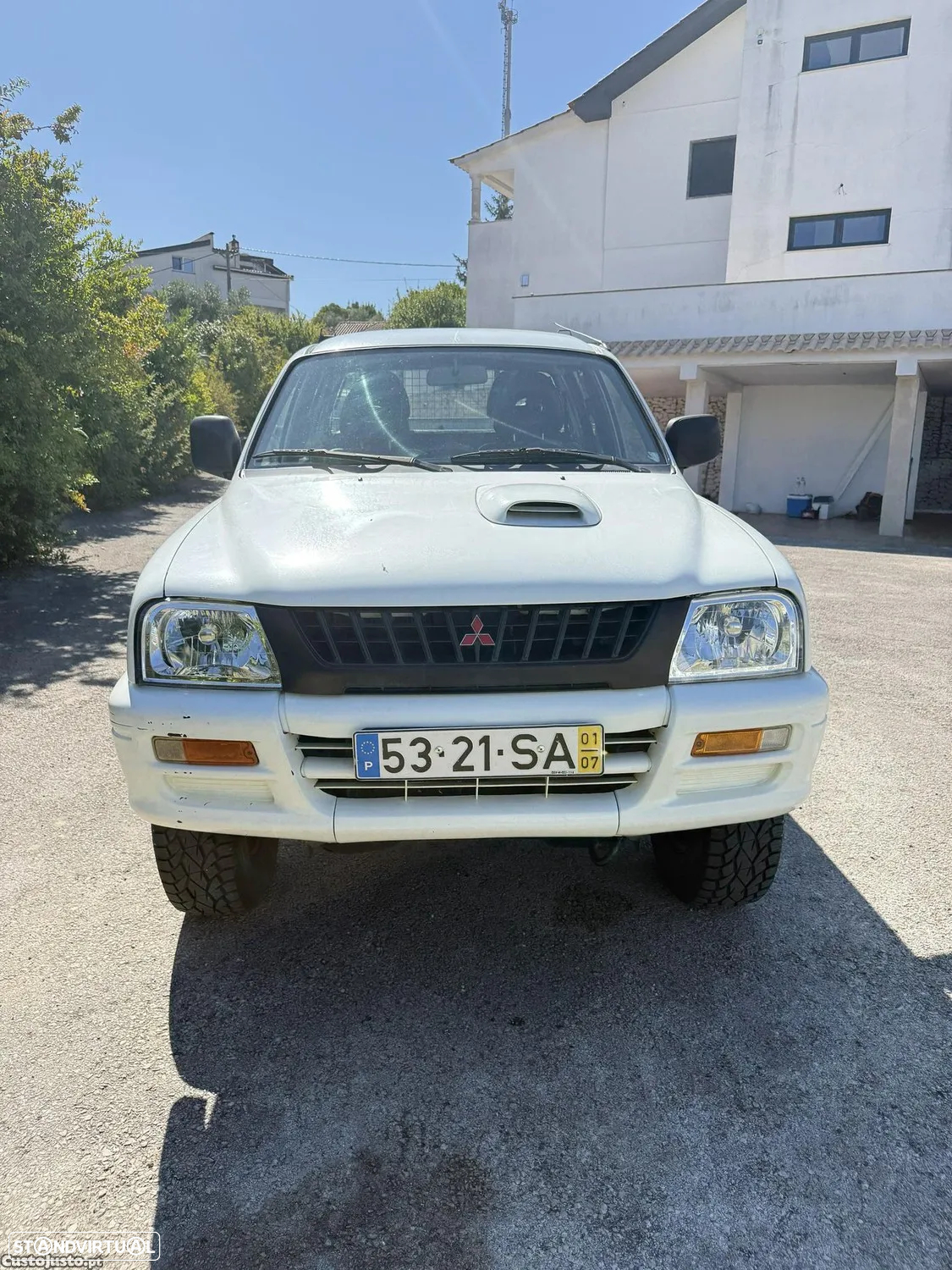 Mitsubishi L200 - 10