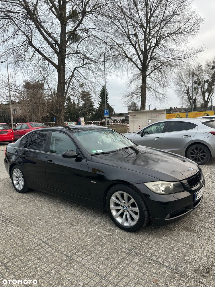 BMW Seria 3 318i - 3