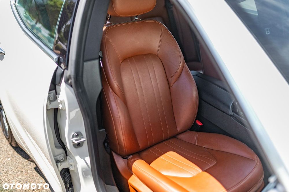 Maserati Ghibli Automatik - 29